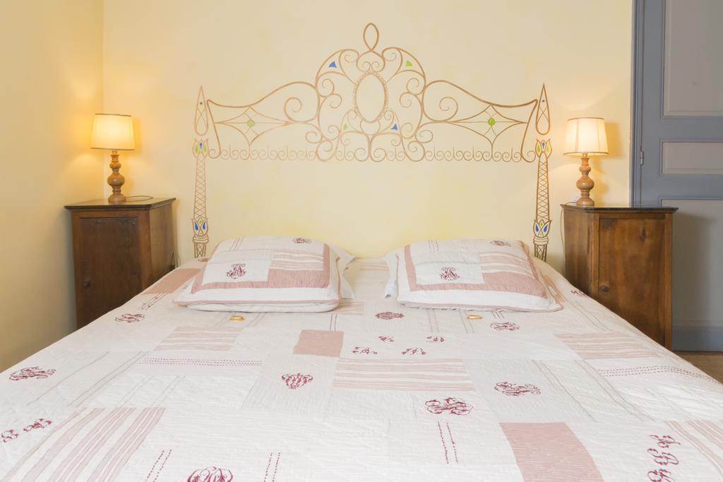Bed and Breakfast Mas Montluzia Cascastel-des-Corbieres Екстер'єр фото